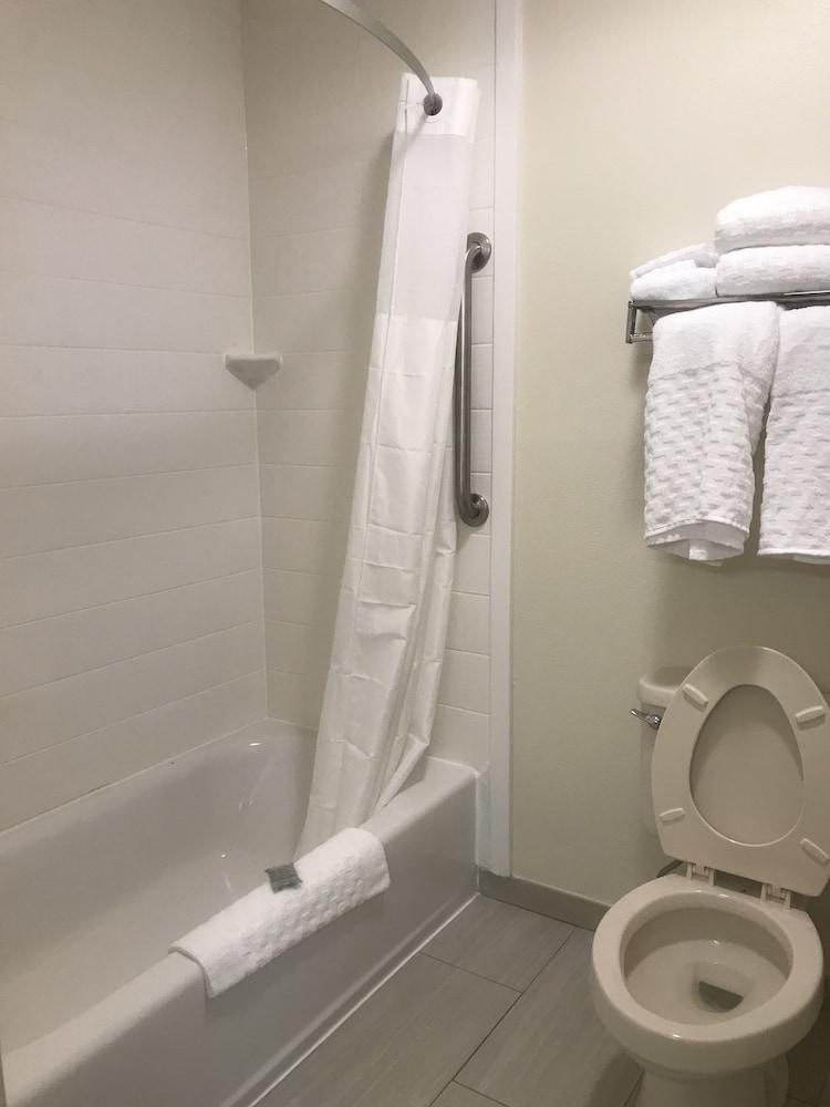 Rodeway Inn & Suites O'Fallon Extérieur photo