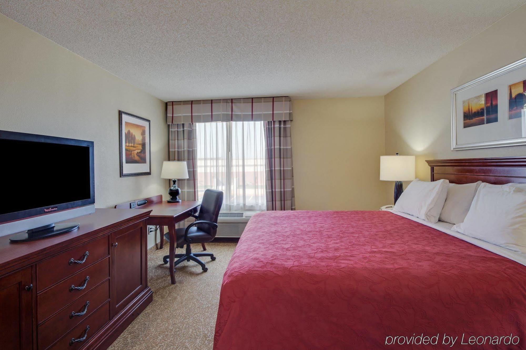 Rodeway Inn & Suites O'Fallon Chambre photo